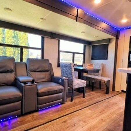 Luxury Glamping Near Idaho Event Center In Nampa Lägenhet Exteriör bild