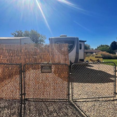Luxury Glamping Near Idaho Event Center In Nampa Lägenhet Exteriör bild