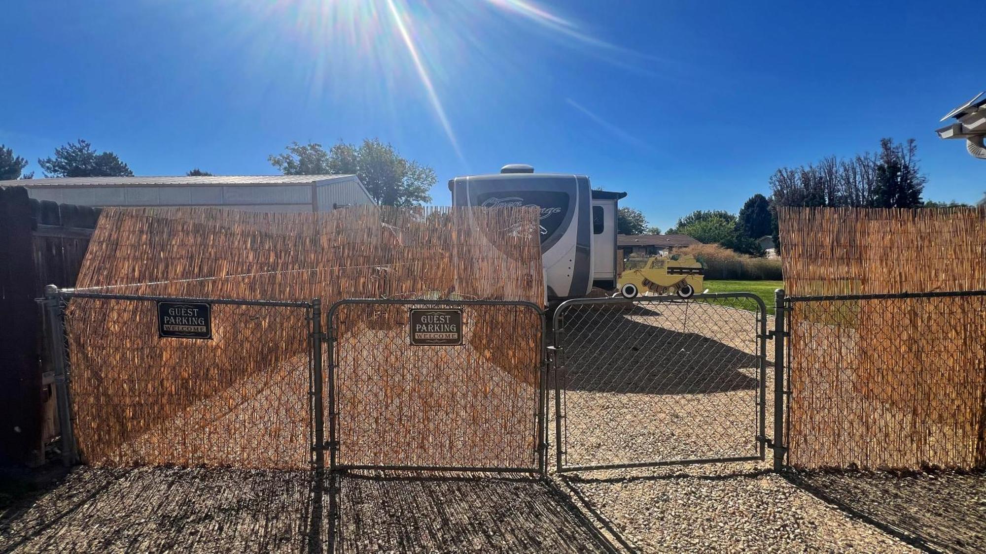 Luxury Glamping Near Idaho Event Center In Nampa Lägenhet Exteriör bild